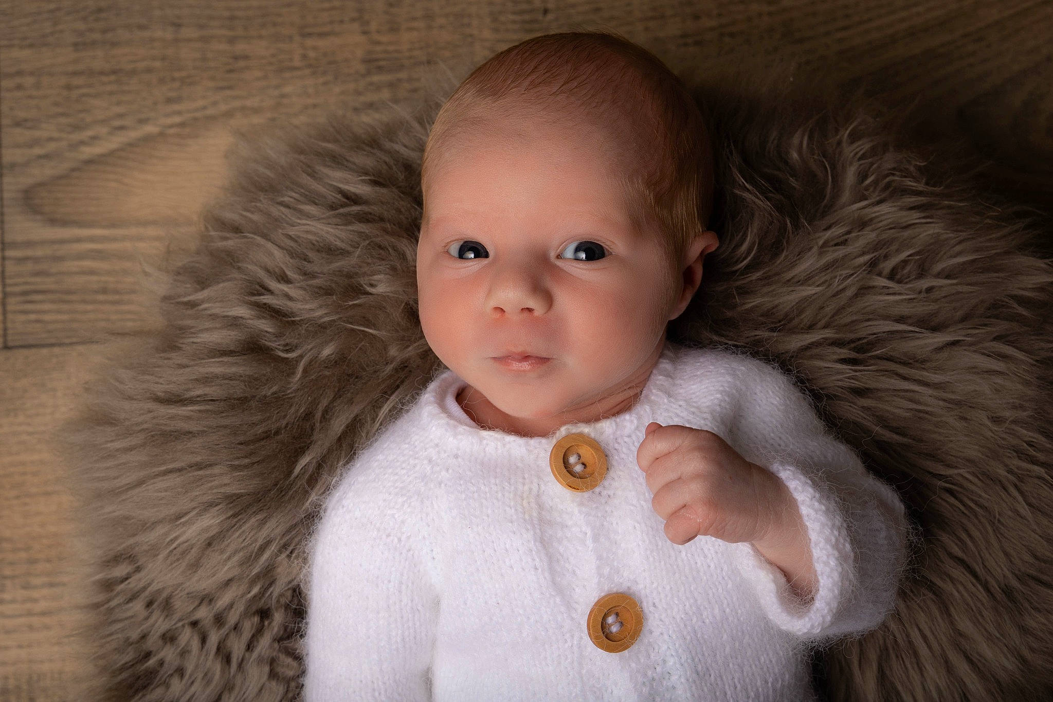 Léandre a rejoint le concours — aidez-le/la à gagner de superbes lots ! cheek, child, doll, ear, eye, eyebrow, eyelash, face, fur_clothing, gesture, happy, human_body, iris, jacket, lip, nose, person, skin, sleeve, toddler