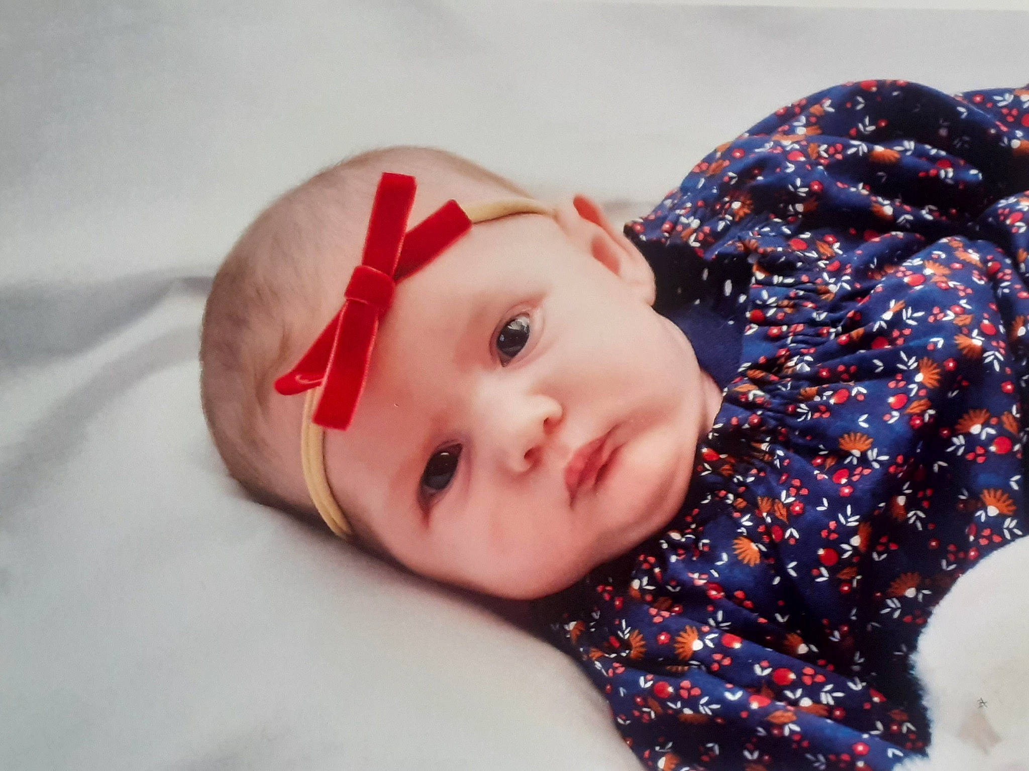 Sophia a rejoint le concours — aidez-le/la à gagner de superbes lots ! baby, baby_toddler_clothing, cheek, child, collar, comfort, fashion_accessory, fun, fur, happy, hat, headwear, iris, lip, magenta, pattern, person, plaid, portrait_photography, sleeve