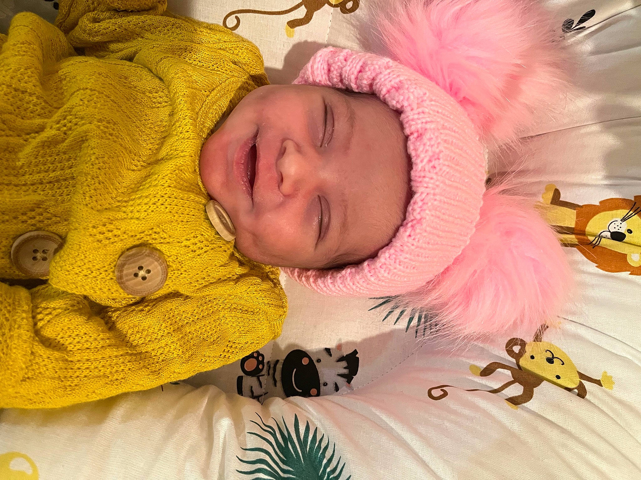 Octavia participe au concours pour gagner de l'argent avec cette photo : baby, baby_sleeping, baby_toddler_clothing, beauty, black, cheek, child, comfort, happy, headwear, linens, mammal, person, photograph, pink, skin, smile, textile, toddler, vertebrate