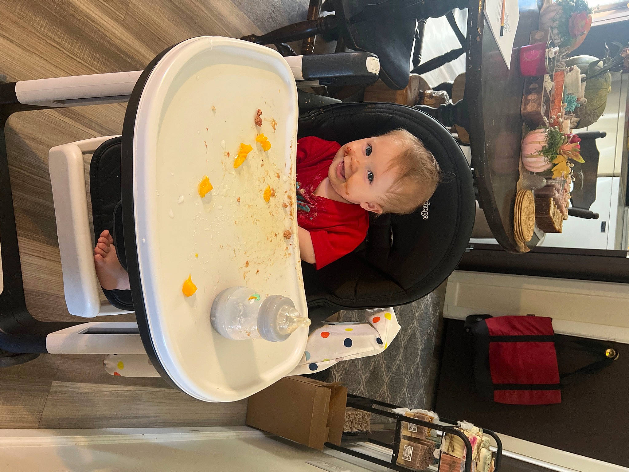 Somasundara is registered to the contest to win money with this photo: art, baby, bag, child, comfort_food, food, fun, hat, joy, luggage_and_bags, machine, person, room, toddler, visual_arts