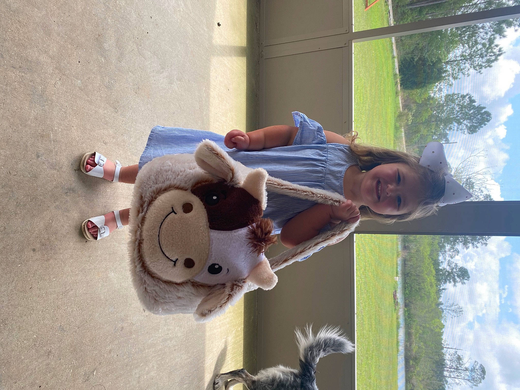 Paisleigh Yvonne is registered to the contest to win money with this photo: cloud, concrete, elbow, fun, happy, joy, leisure, person, plant, sky, smile, snapshot, toy, travel, water