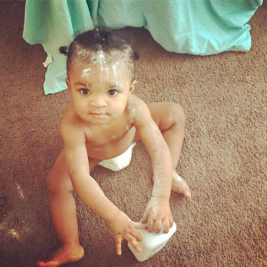 Autymn-rose is registered to the contest to win money with this photo: boy, cheek, child, finger, fun, girl, hand, infant, leg, person, sitting, skin, toddler