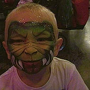 Evan participe au concours pour gagner de l'argent avec cette photo :