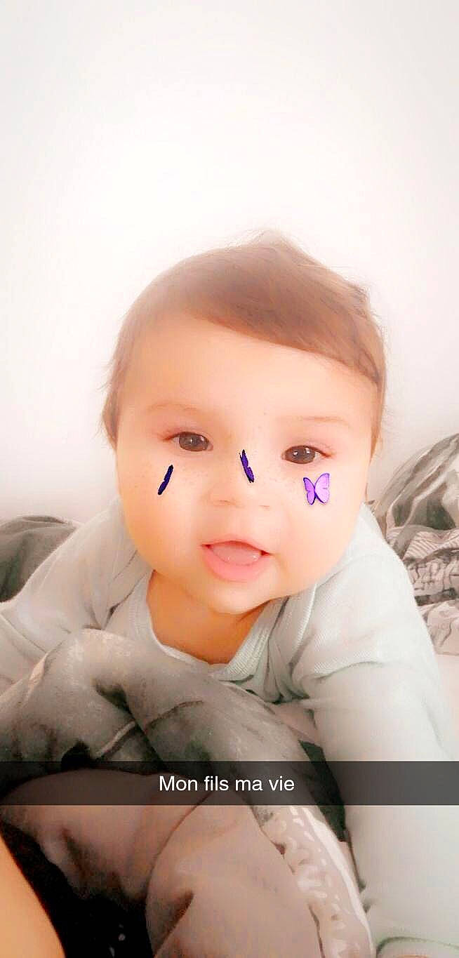 Wouayan participe au concours pour gagner de l'argent avec cette photo : baby, baby_toddler_clothing, beauty, brown_hair, cheek, child, child_model, chin, eye, eyebrow, eyelash, forehead, iris, jaw, lip, organ, person, portrait, portrait_photography, skin