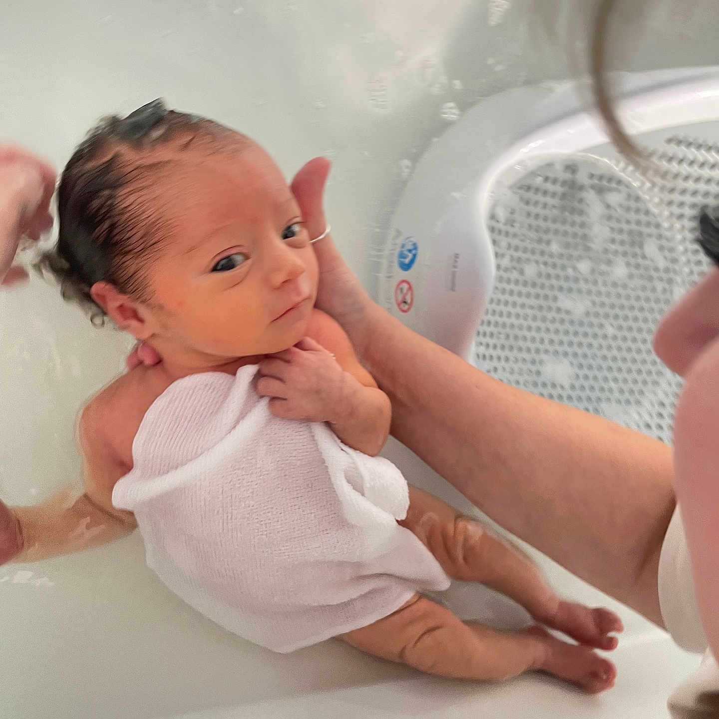 Amora Ocean joined the competition — help win amazing prizes! adult, baby, bath, care, child, cute, expression, face, gentle, hand, infant, newborn, person, skin, small, support, towel, tub, water, wet