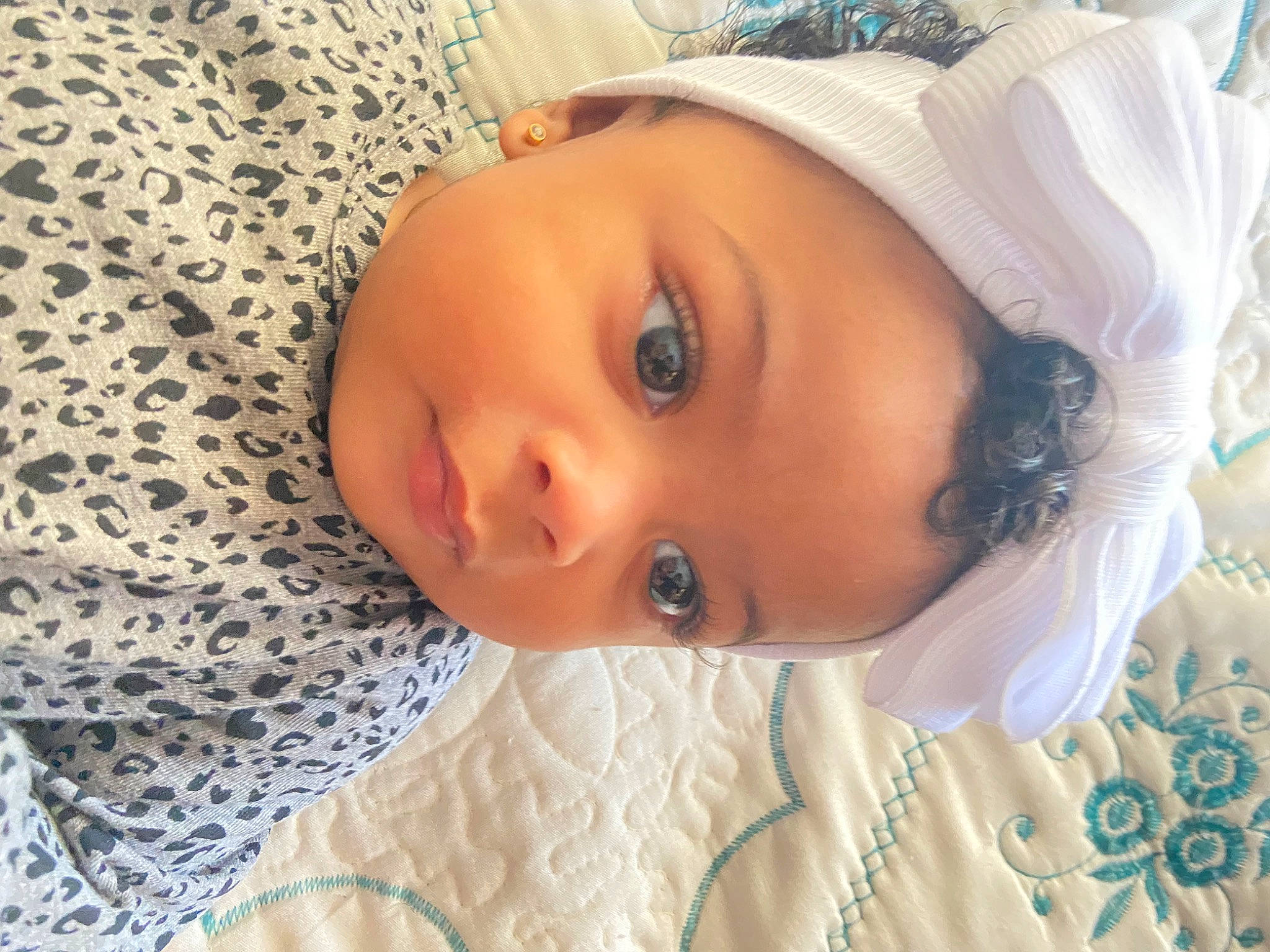 Londynn is registered to the contest to win money with this photo: baby, baby_toddler_clothing, cheek, chin, eyebrow, eyelash, happy, hat, headgear, headwear, human_body, iris, lip, nose, person, plant, skin, sleeve, smile, sunglasses