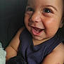 Adam a rejoint le concours — aidez-le/la à gagner de superbes lots ! baby, smiling, child, face, arm, toy, soft_toy, happiness, cute, closeup, skin, expression, infant, clothing, sleeveless, portrait, indoors, young, cute_expression, person
