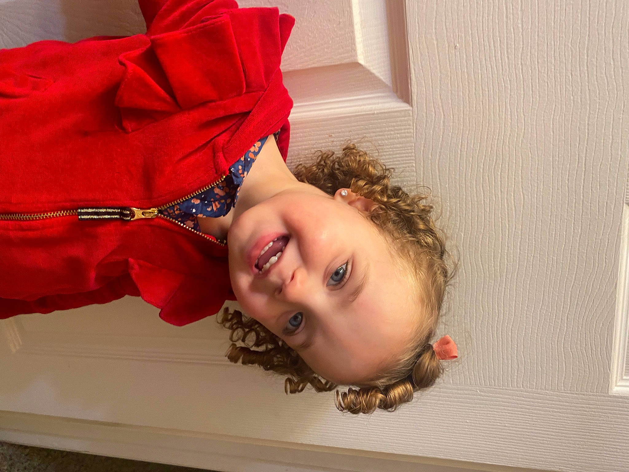 Sofia is registered to the contest to win money with this photo: carmine, child, dress, eyelash, fashion_accessory, fashion_design, flash_photography, flooring, fun, hair_accessory, happy, jewellery, joy, lip, magenta, neck, pattern, person, portrait_photography, smile