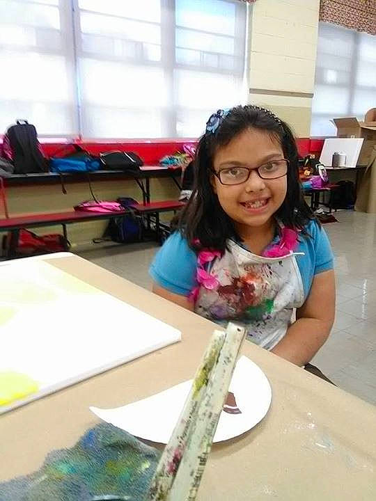 Star is registered to the contest to win money with this photo: art, biology, joy, learning, play