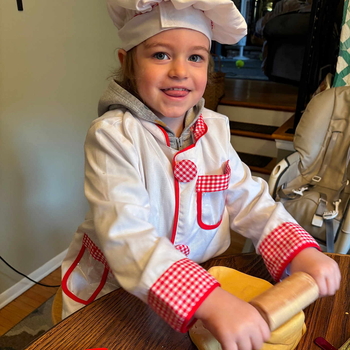 Natalia joined the competition — help win amazing prizes! accessories, bag, ball, bodypart, child, clothing, female, finger, girl, hand, hardwood, hat, indoors, interiordesign, person, plywood, sport, tennis, tennisball, wood