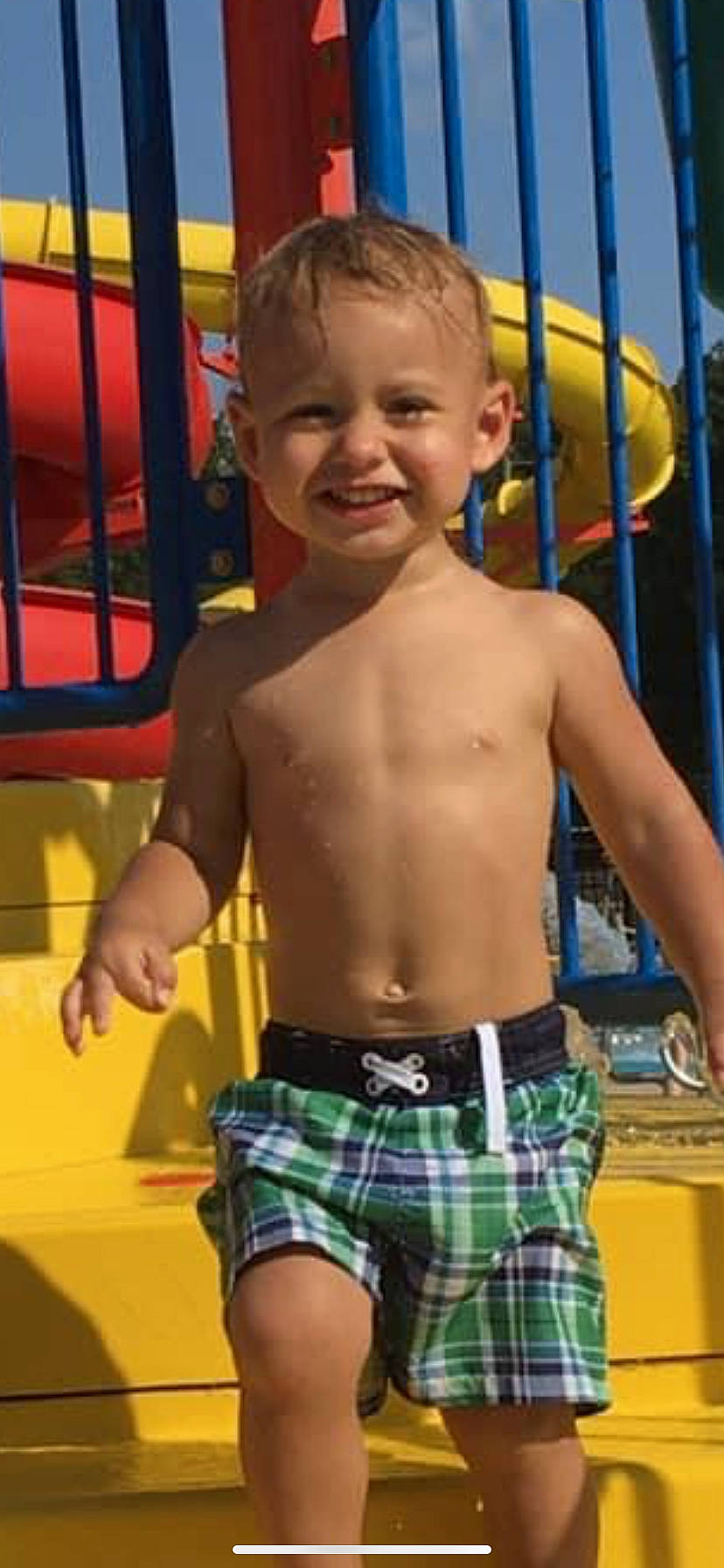 Kaiser is registered to the contest to win money with this photo: abdomen, barechested, blond, chest, child, design, fun, joy, muscle, navel, pattern, person, play, playground, public_space, recreation, shorts, smile, thumb, toddler
