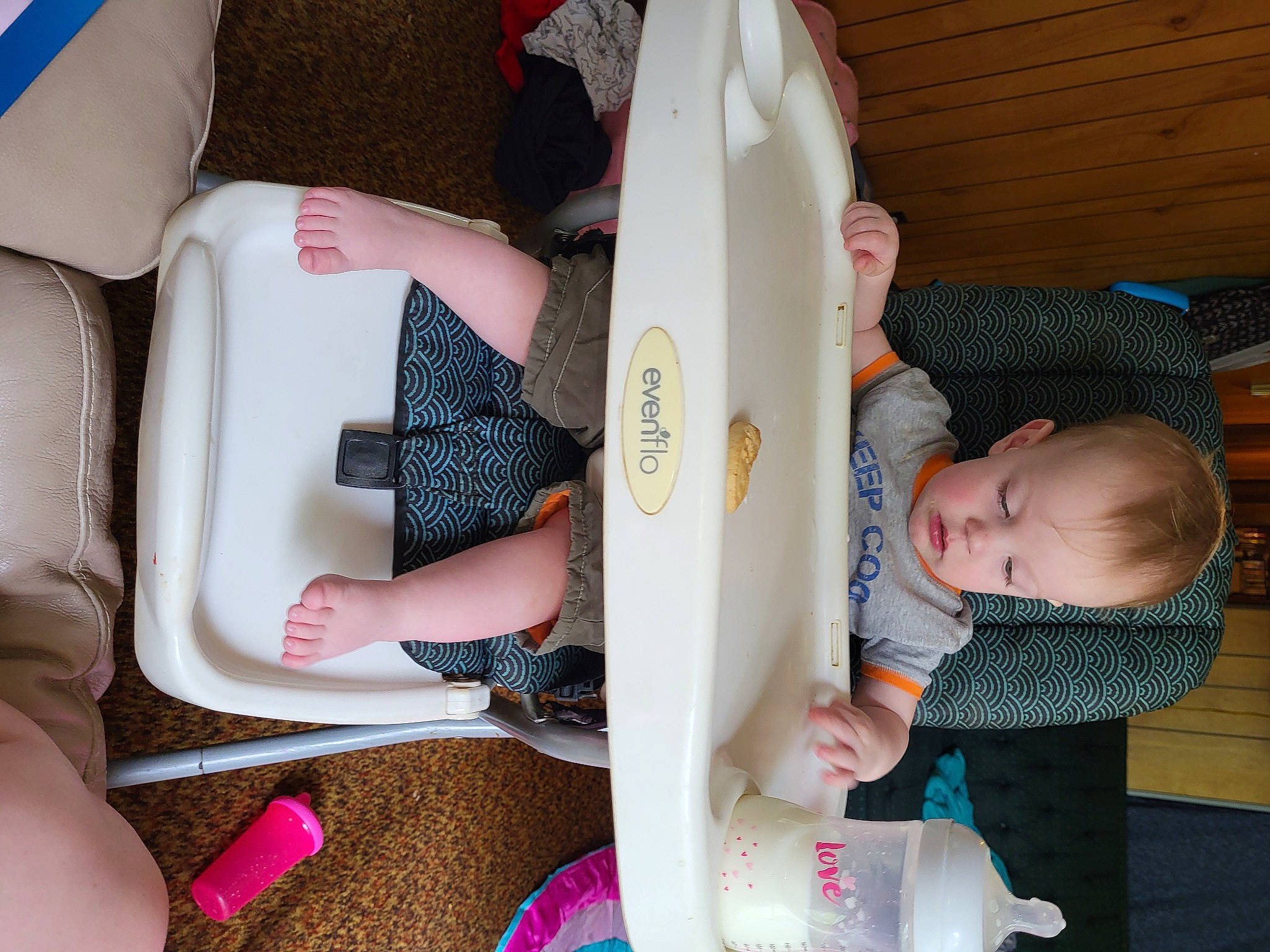 Denver is registered to the contest to win money with this photo: baby, baby_products, baby_toddler_clothing, carmine, child, comfort, human_leg, knee, lap, magenta, nail, pattern, person, pink, recreation, sitting, sleeve, sock, thigh, toddler