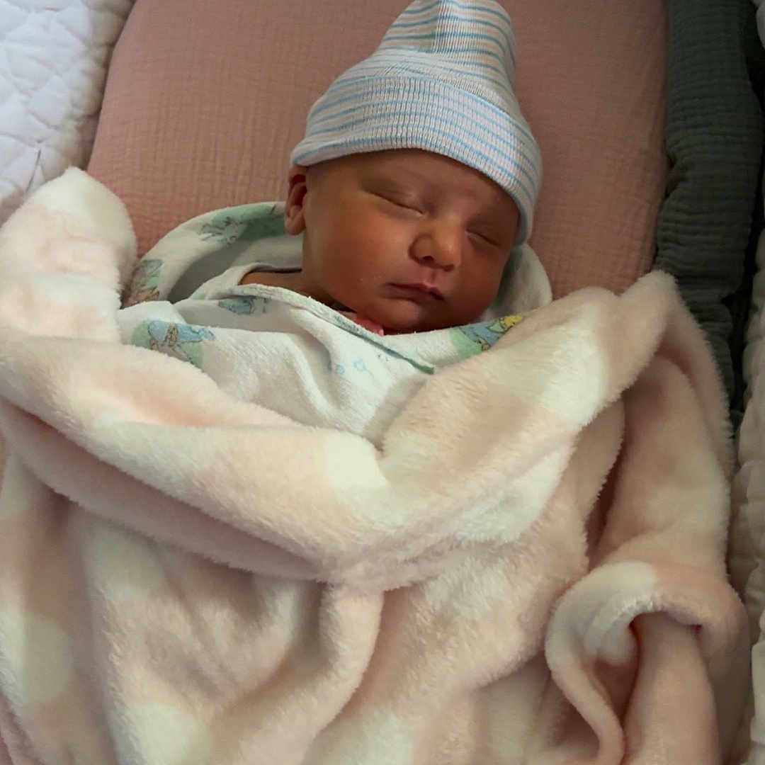 Aylin joined the competition — help win amazing prizes! baby, bed, blanket, child, comfort, cozy, cute, hat, indoors, infant, newborn, peaceful, pink, polka_dot, quilted, resting, sleeping, soft, warmth, wrapped