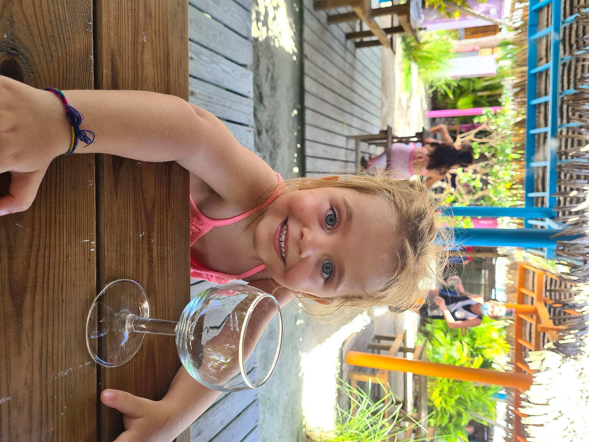 Agathe a rejoint le concours — aidez-le/la à gagner de superbes lots ! child, eyewear, fun, grass, happy, house, jewellery, joy, leisure, person, plant, recreation, smile, summer, toddler, tree, vacation, water, window, wood