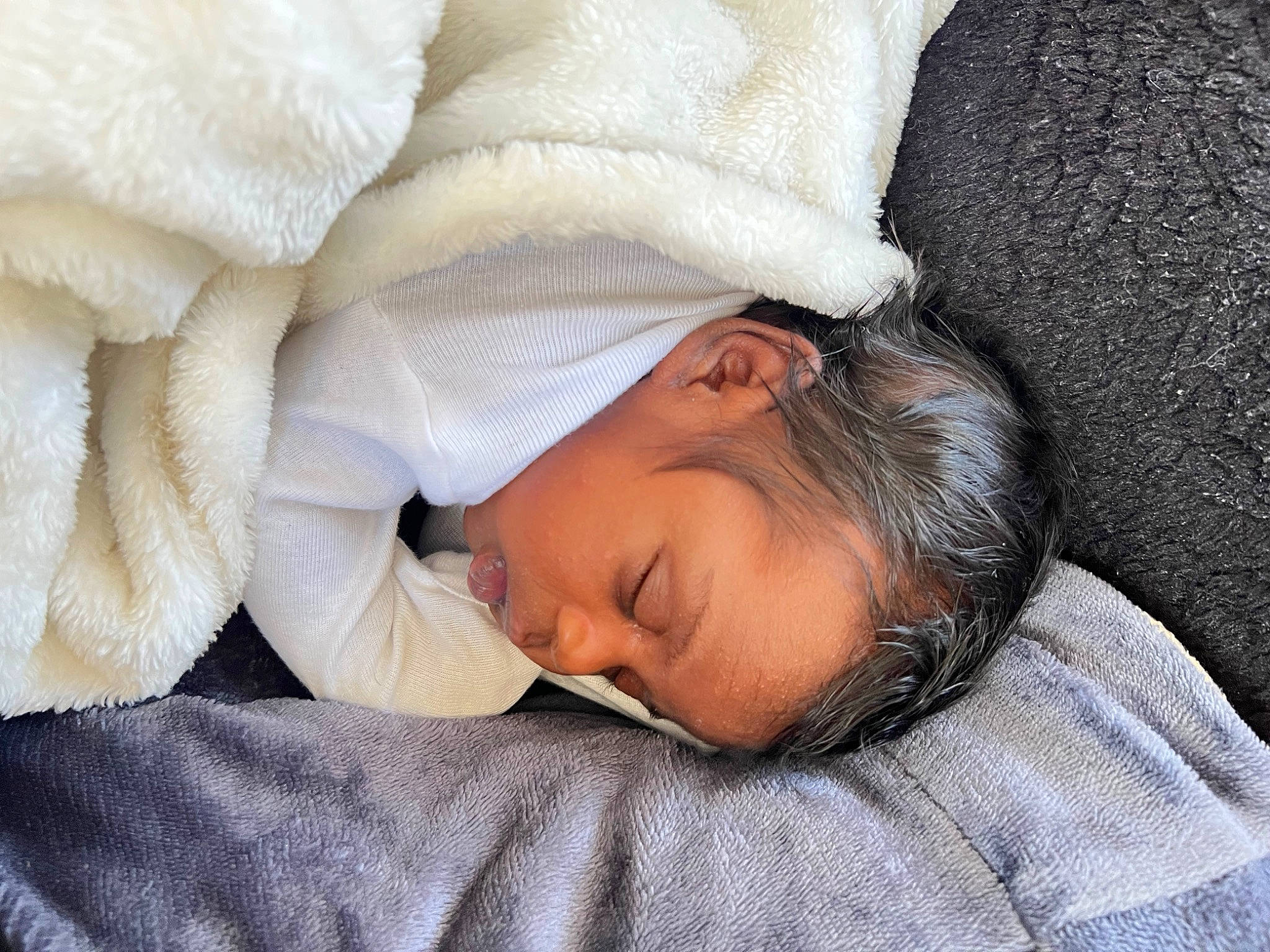Zanavia joined the competition — help win amazing prizes! baby, baby_sleeping, bed, bed_sheet, bedding, bedtime, blanket, child, comfort, fur, gesture, linens, nap, person, portrait_photography, sleep, textile, toddler, tree, wool