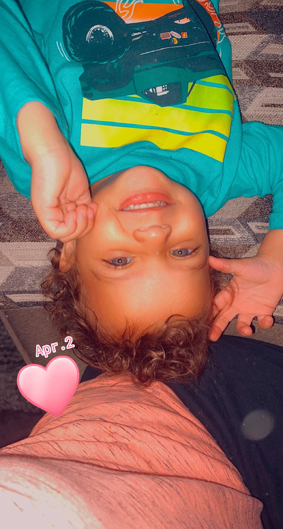 Tymire is registered to the contest to win money with this photo: arm, beard, chest, eye, eyebrow, facial_expression, finger, gesture, hairstyle, happy, human_body, interaction, joint, joy, lip, mouth, muscle, neck, person, skin