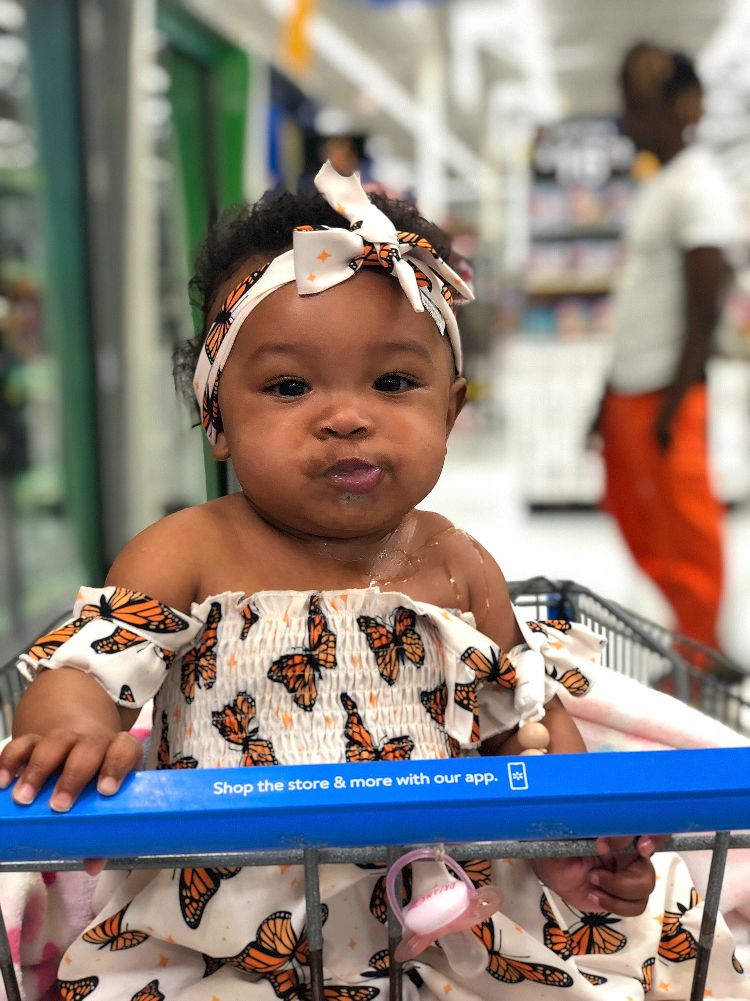 Kamari joined the competition — help win amazing prizes! audio_equipment, baby, child, event, eyelash, eyewear, fashion_accessory, fun, hair_accessory, happy, headband, headpiece, jewellery, leisure, necklace, person, photograph, smile, t_shirt, toddler