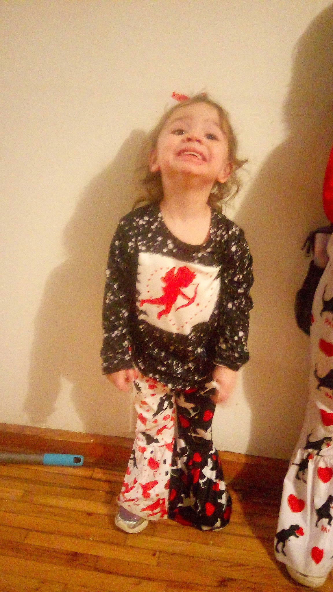 Nova is registered to the contest to win money with this photo: active_pants, baby_toddler_clothing, event, face, facial_expression, fashion_design, hair, happy, head, joy, neck, pajamas, pattern, person, sleeve, smile, t_shirt, thigh, toddler, trunk