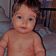 Cataleya Ania participe au concours pour gagner de l'argent avec cette photo : baby, child, diaper, bed, indoor, cute, skin, face, eyes, hair, hand, infant, person, furniture, room, towel, expression, sitting, young, portrait