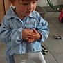 Meloane a rejoint le concours — aidez-le/la à gagner de superbes lots ! bicycle_wheel, casual, child, clothing, curious_expression, door, floor, furniture, greenery, hair_ponytail, hands_clasped, home, indoor, person, photo, standing, striped_shirt, tile_floor, toddler, white_tights