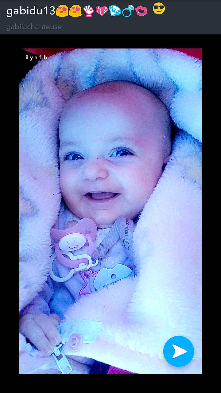 Jessminda participe au concours pour gagner de l'argent avec cette photo : blue, child, emotion, eye, face, facial_expression, image, infant, nose, organ, person, photography, toddler