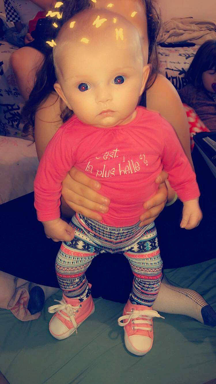 Lana participe au concours pour gagner de l'argent avec cette photo : arm, baby, cheek, child, doll, forehead, head, iris, joint, person, pink, skin, toddler, toy