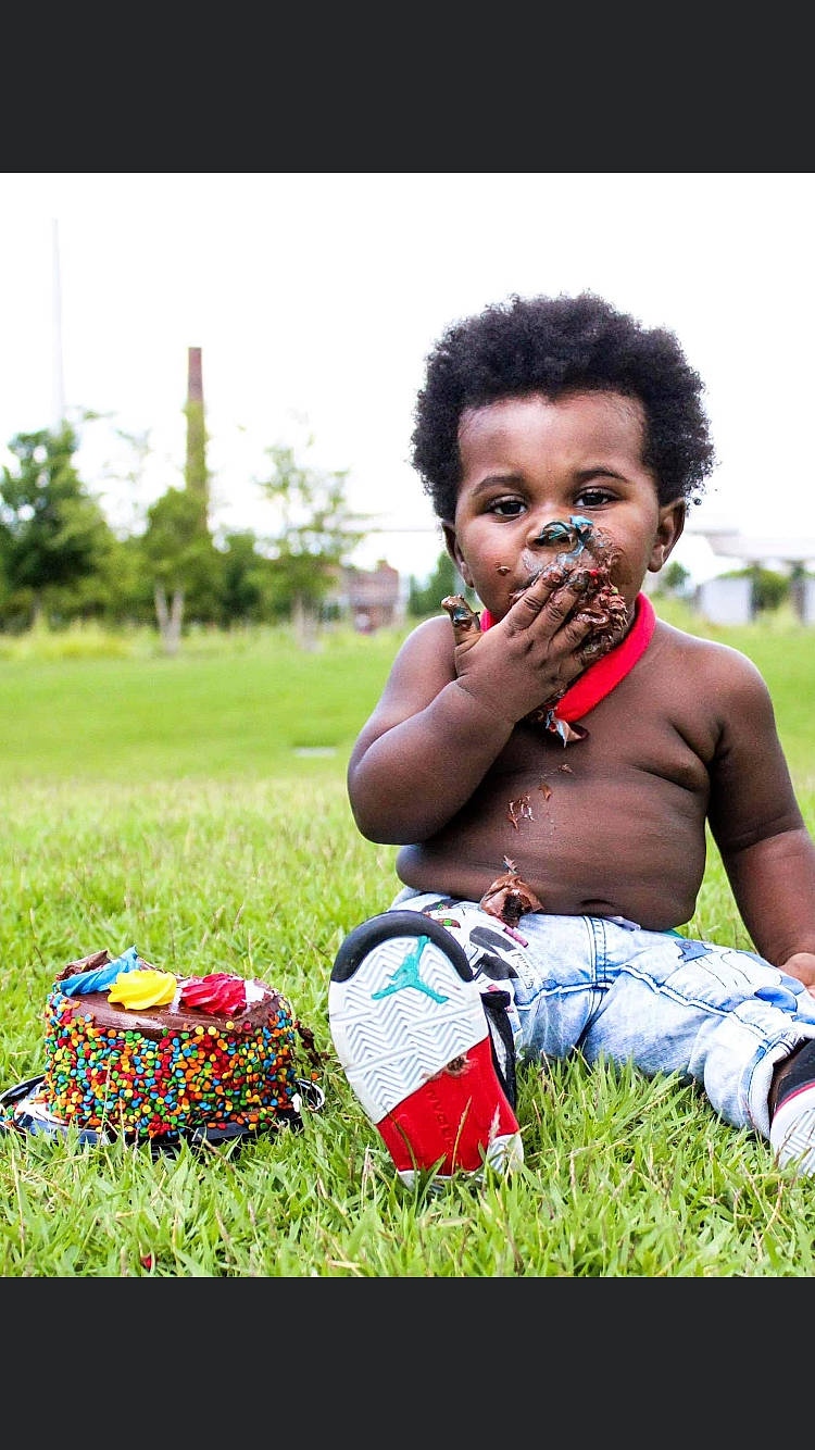 Ace joined the competition — help win amazing prizes! afro, child, event, fun, grass, grass_family, grassland, green, happy, lawn, leisure, meadow, people_in_nature, person, petal, photograph, plant, recreation, sky, smile