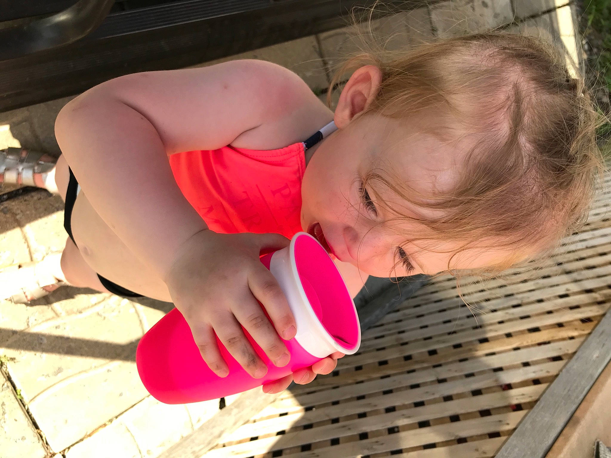 Livia a rejoint le concours — aidez-le/la à gagner de superbes lots ! abdomen, baby, baby_products, baby_toddler_clothing, comfort, ear, love, person, throat