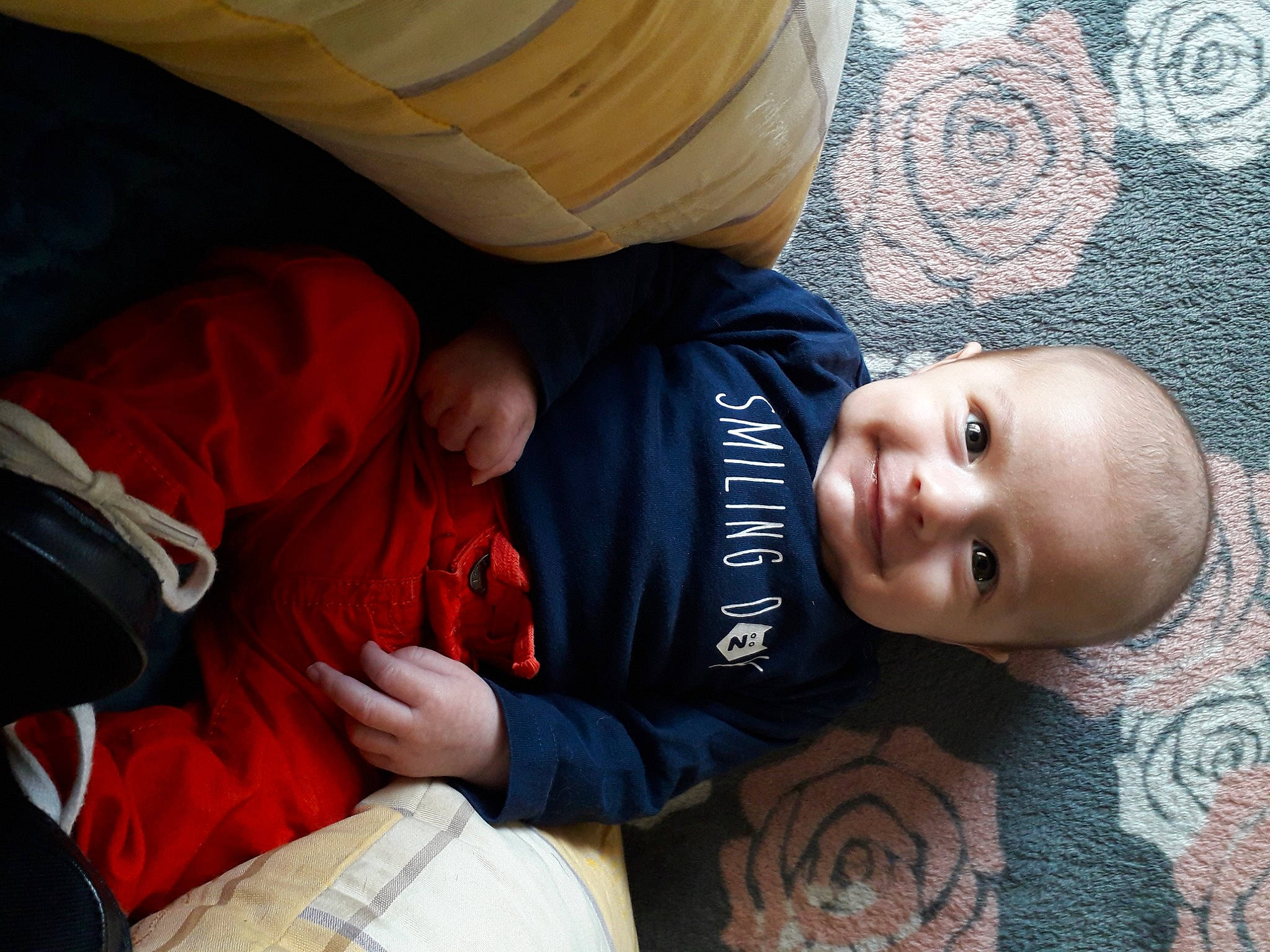 Juliann participe au concours pour gagner de l'argent avec cette photo : baby, baby_products, baby_toddler_clothing, cheek, child, comfort, facial_expression, finger, fun, happy, joy, mouth, nose, person, product, sitting, skin, sleeve, smile, toddler