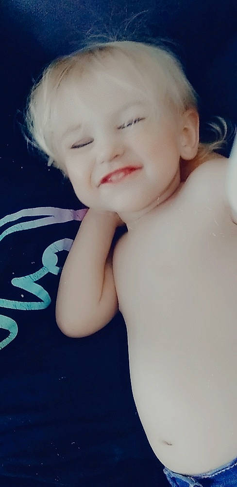 Allison is registered to the contest to win money with this photo: arm, cheek, chin, ear, eye, eyebrow, eyelash, face, facial_expression, flash_photography, forehead, head, human_body, joy, lip, mouth, neck, nose, person, skin