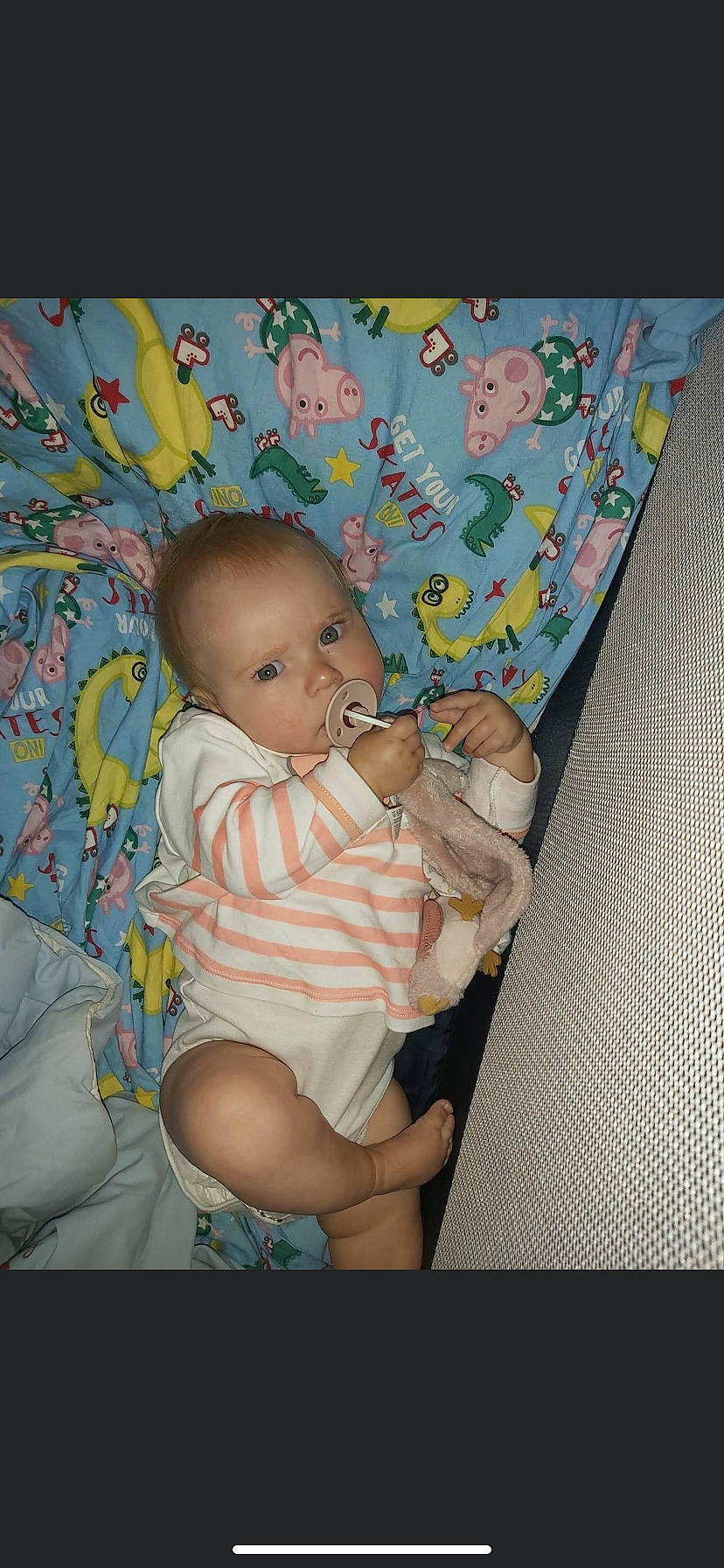 Saonna participe au concours pour gagner de l'argent avec cette photo : abdomen, art, baby, baby_products, baby_toddler_clothing, baby_toys, chair, cheek, child, diaper, happy, linens, pattern, person, play, room, sitting, thigh, toddler, visual_arts