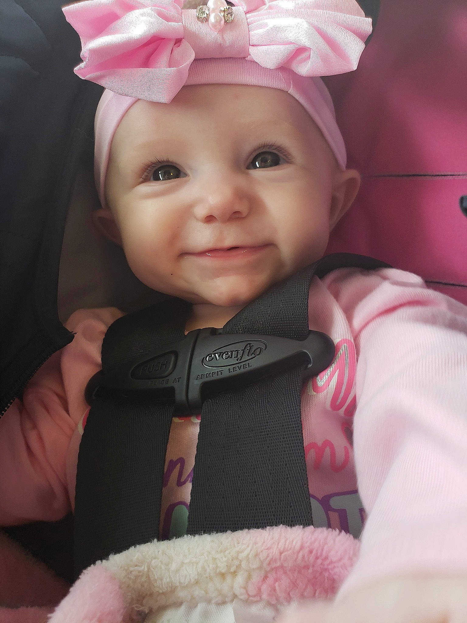 Allie is registered to the contest to win money with this photo: baby, beauty, cheek, child, eye, eyebrow, face, forehead, hair_accessory, head, headgear, human, iris, lip, nose, person, pink, product, skin, smile