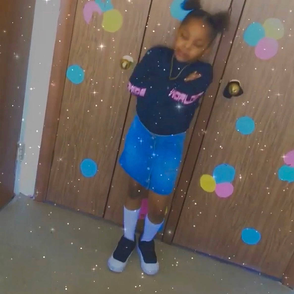 Egypt is registered to the contest to win money with this photo: blurred, child, fun, person, play, recreation, shoe, toddler