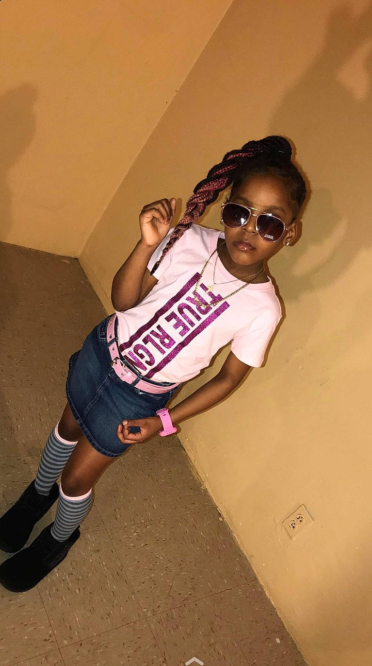 Egypt joined the competition — help win amazing prizes! cool, eyewear, footwear, glasses, leg, person, pink, sunglasses, vision_care