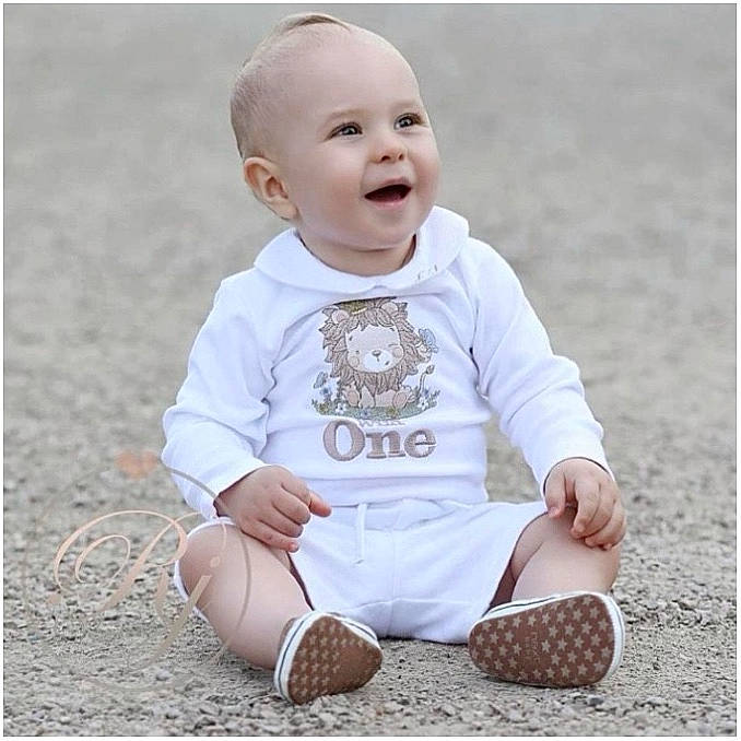 Leojames is registered to the contest to win money with this photo: baby, baby_toddler_clothing, beauty, cheek, child, flash_photography, flooring, grass, happy, pattern, people_in_nature, person, photograph, portrait_photography, sitting, sleeve, smile, snapshot, stock_photography, t_shirt