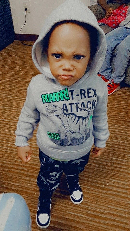 Major is registered to the contest to win money with this photo: baby, baby_toddler_clothing, blue, cheek, child, chin, clothing, cool, eye, facial_expression, happy, head, nose, outerwear, person, skin, sleeve, t_shirt, textile, toddler