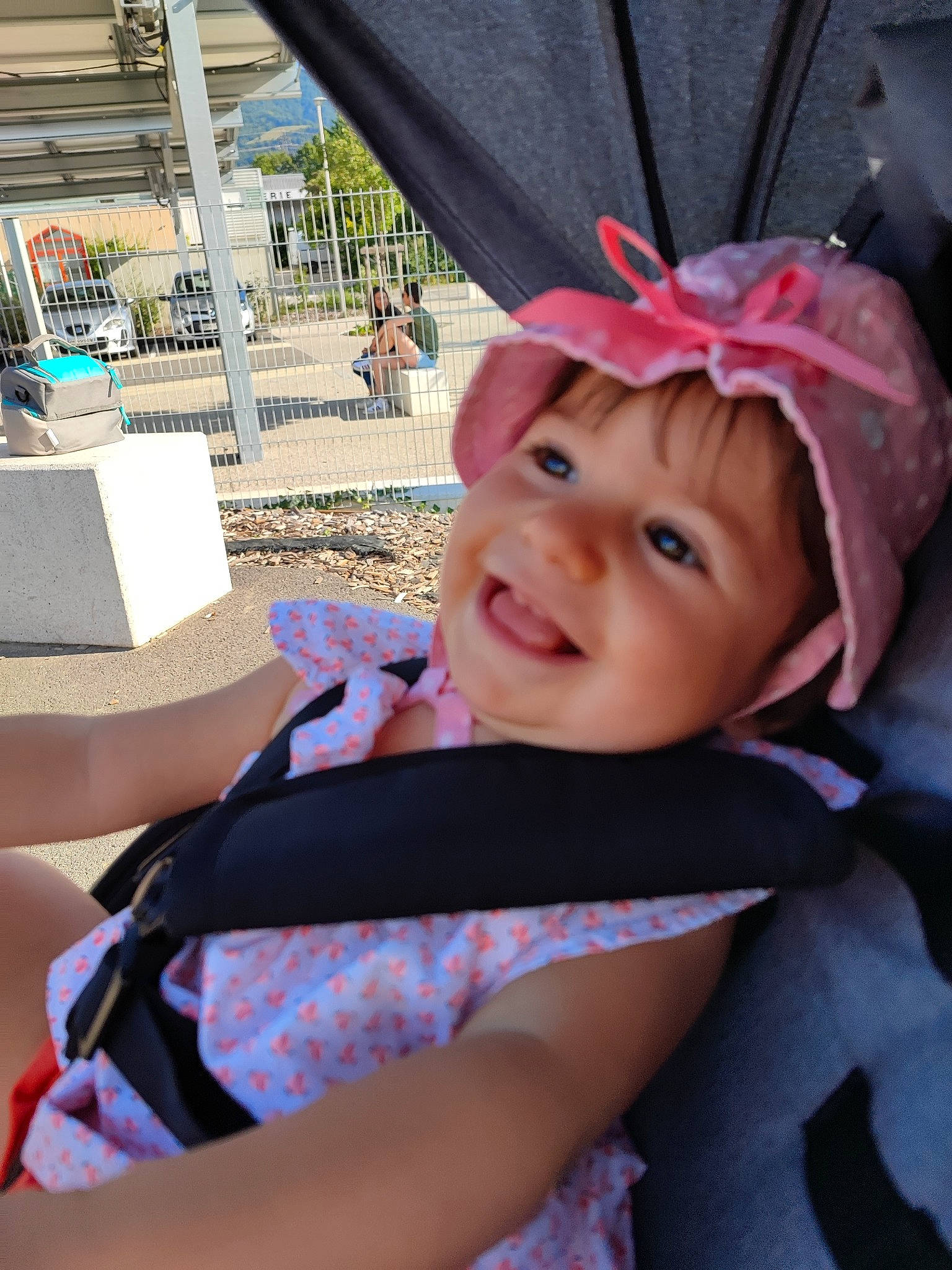 Anastazia participe au concours pour gagner de l'argent avec cette photo : baby, child, costume_hat, event, eye, fashion_accessory, fun, hairstyle, happy, hat, headwear, joy, leisure, lip, magenta, person, pink, recreation, skin, smile