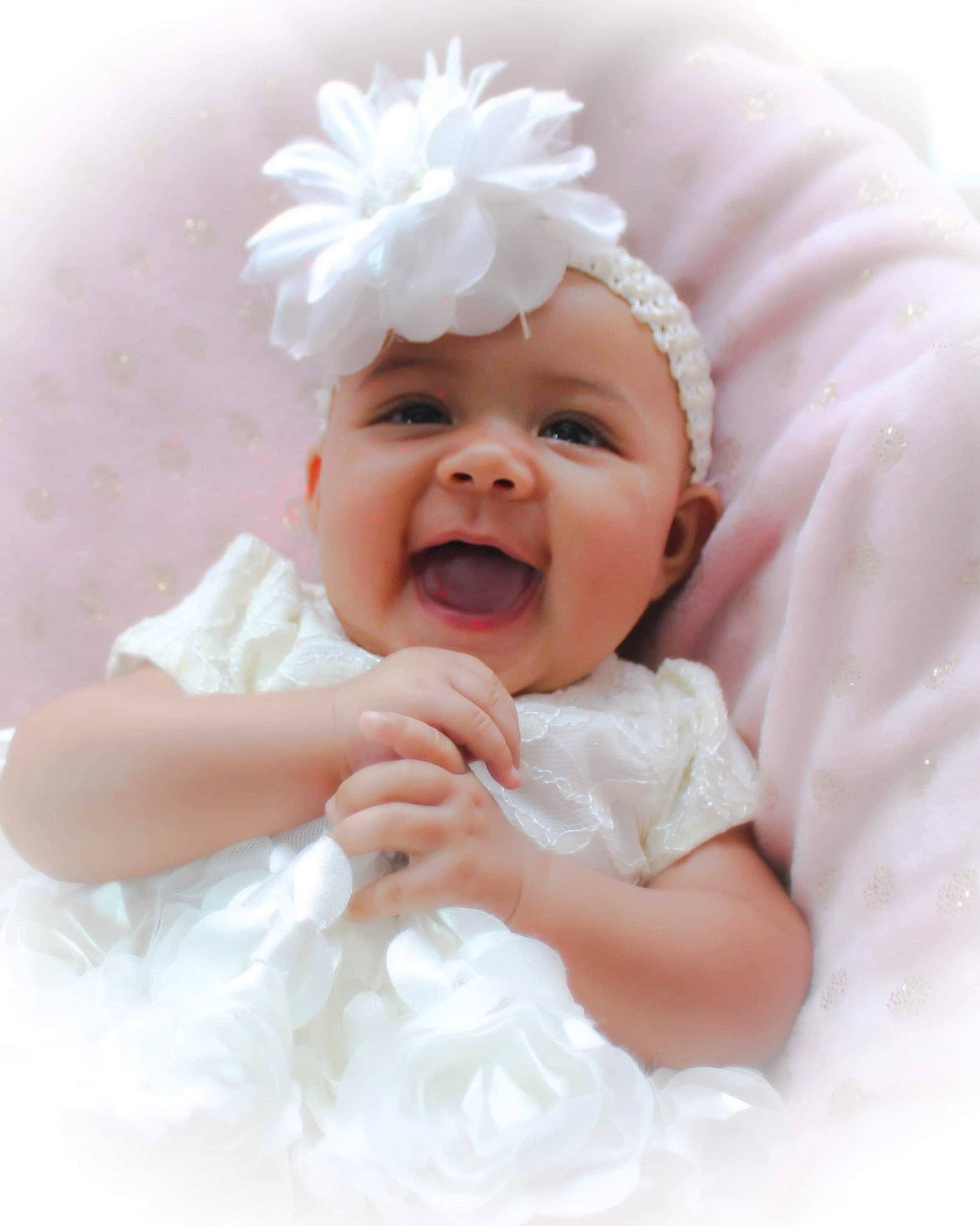 Peyton is registered to the contest to win money with this photo: baby, baby_laughing, child, facial_expression, fashion_accessory, headgear, mouth, person, smile, toddler
