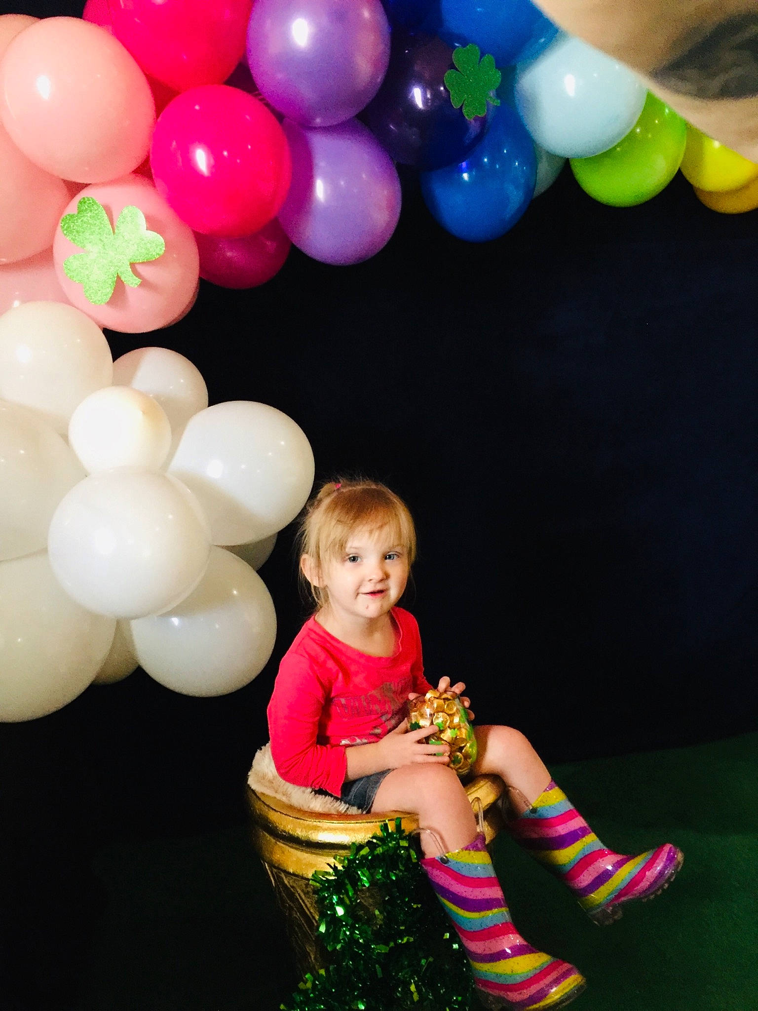 Riley is registered to the contest to win money with this photo: balloon, birthday, child, event, fun, happy, magenta, party, party_supply, person, photography, pink, play, smile, toddler, toy