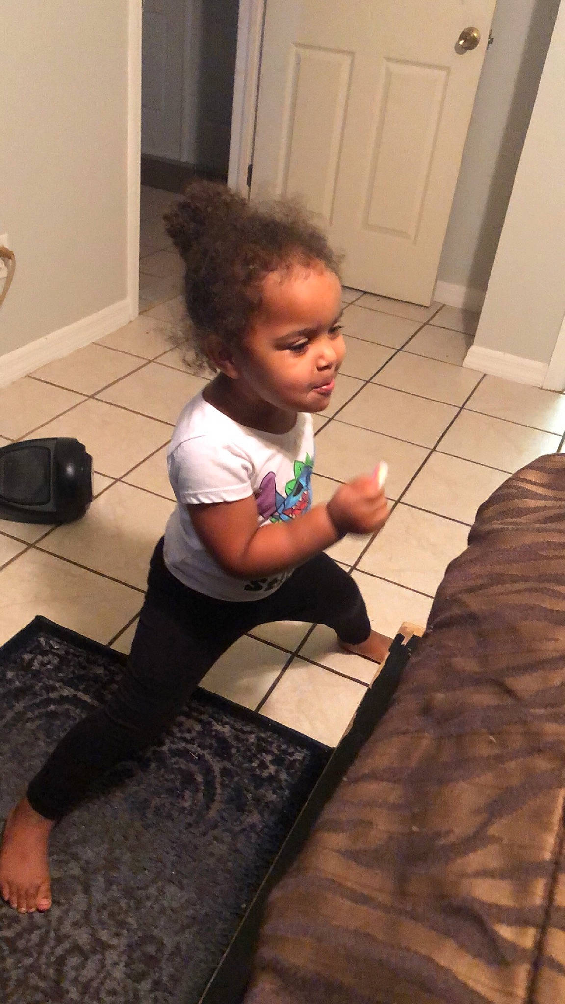 Khalia is registered to the contest to win money with this photo: barefoot, child, elbow, floor, flooring, foot, fun, hardwood, human, human_leg, joint, knee, laminate_flooring, leisure, person, shoulder, sitting, thigh, toddler, wood