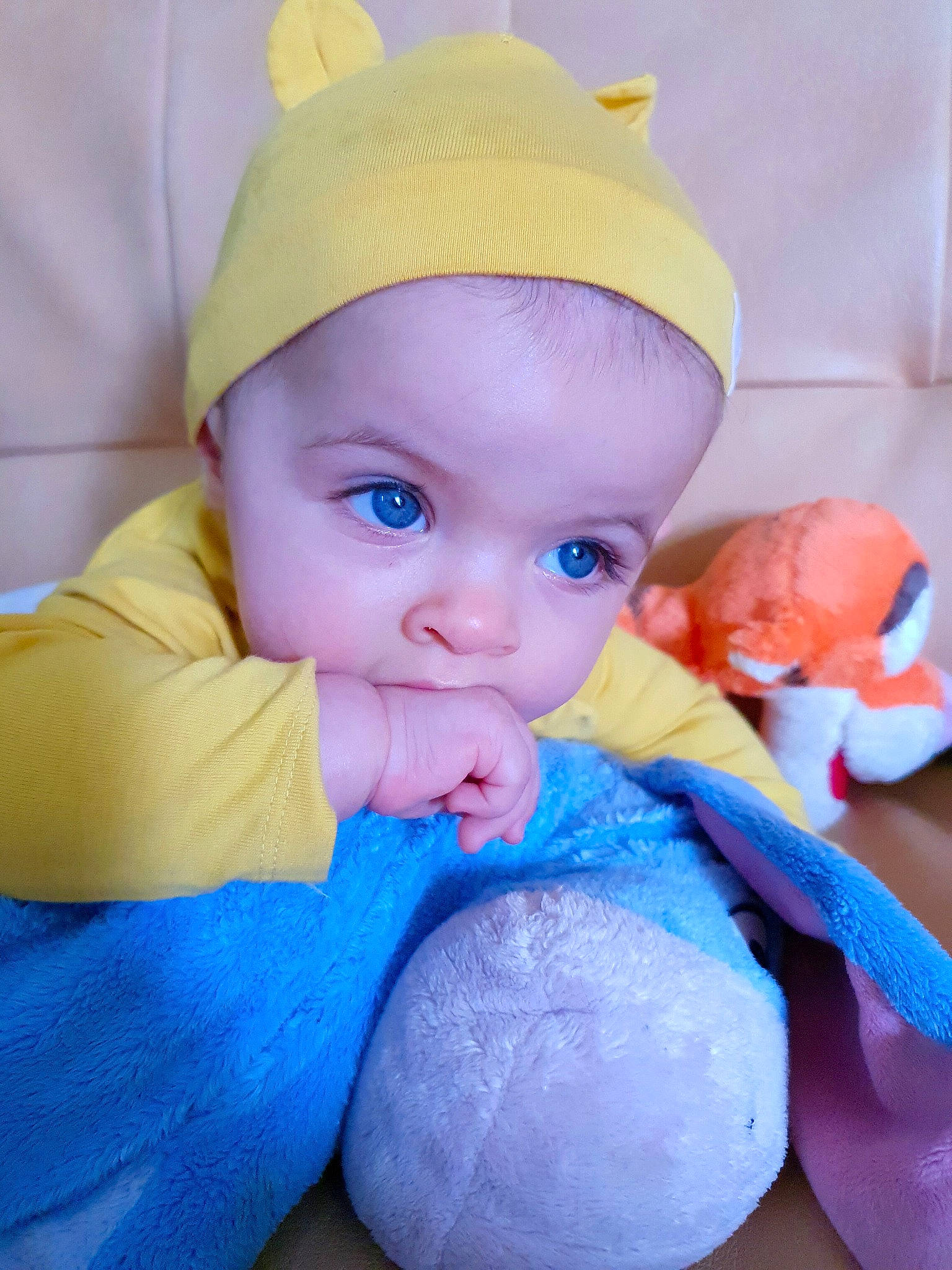 Ayana a rejoint le concours — aidez-le/la à gagner de superbes lots ! baby, child, doll, headwear, person, stuffed_toy, toddler, toy