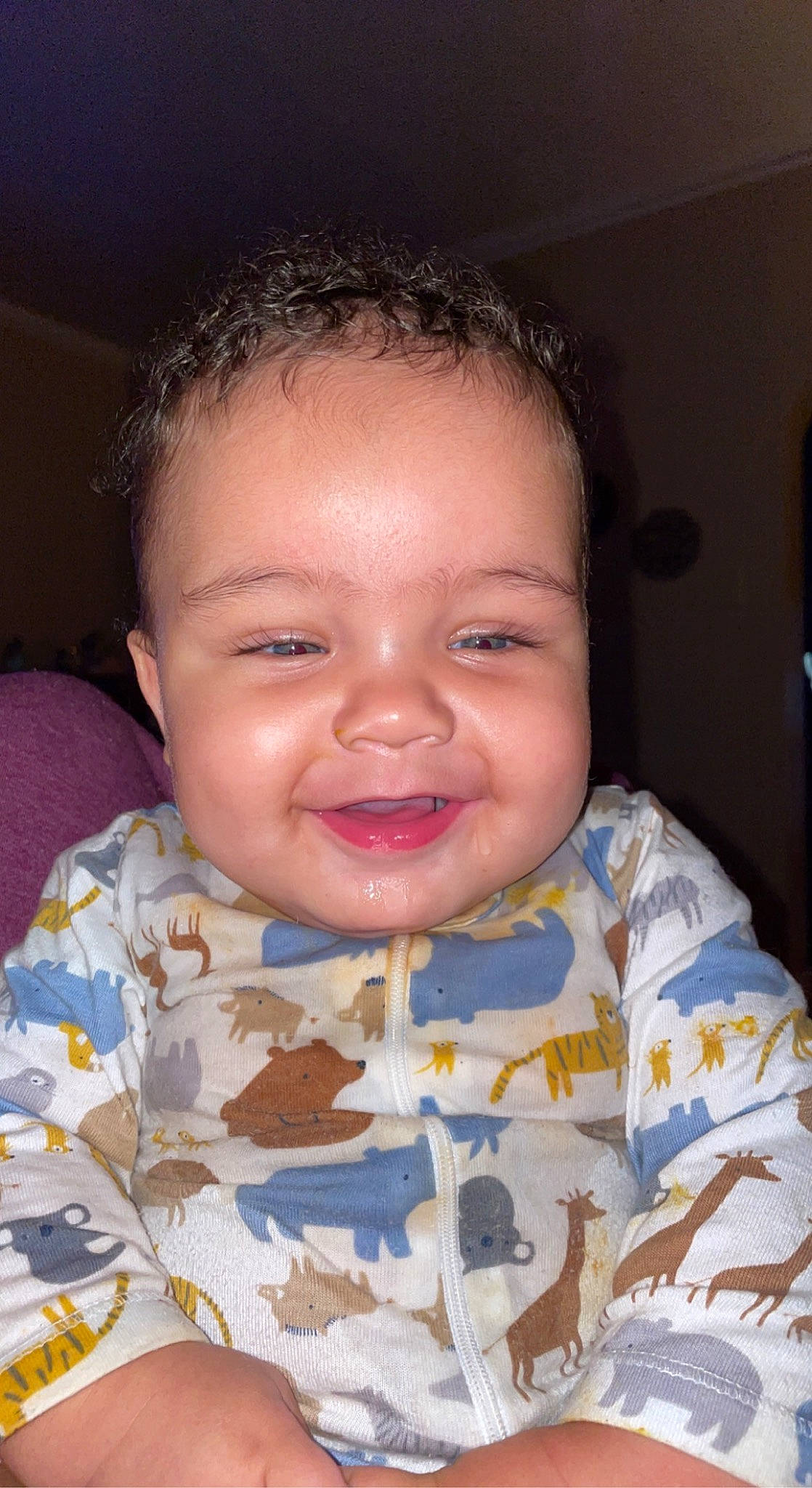 Mazi is registered to the contest to win money with this photo: baby_toddler_clothing, cheek, chin, ear, eye, eyebrow, eyelash, facial_expression, forehead, human_body, iris, jaw, joy, lip, mouth, neck, nose, person, skin, sleeve