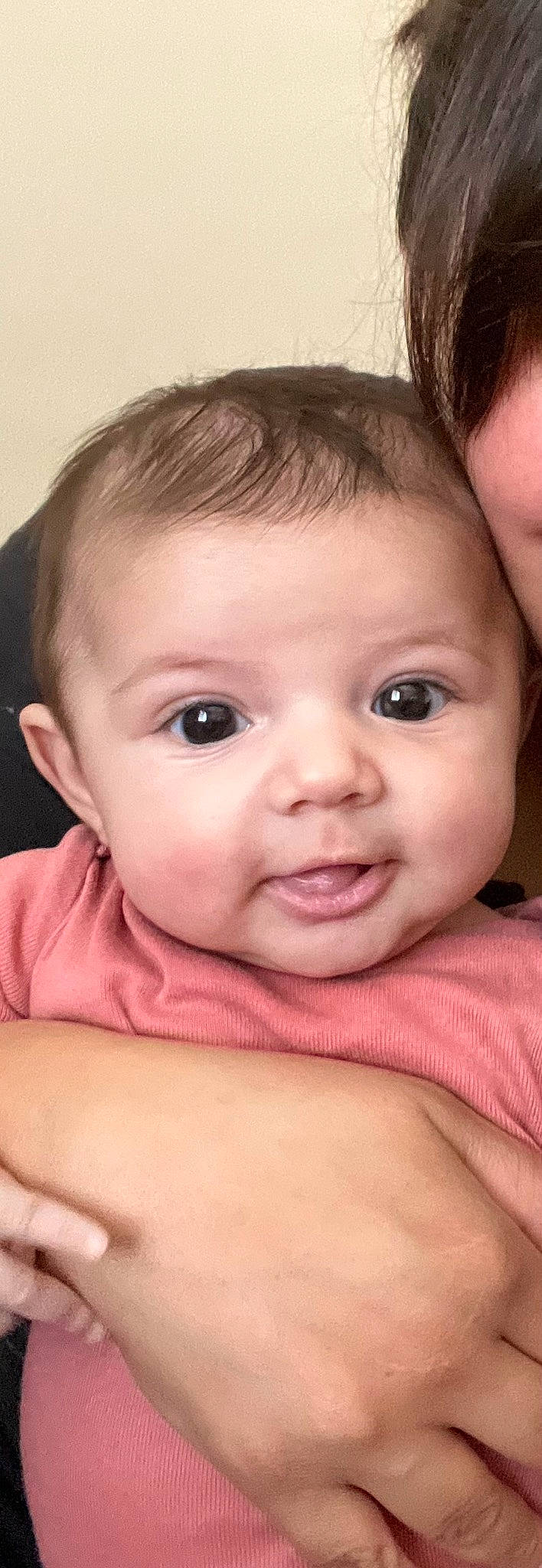 Amia is registered to the contest to win money with this photo: baby, baby_toddler_clothing, cheek, child, chin, ear, eyelash, flash_photography, forehead, gesture, happy, human_body, iris, lip, mouth, no_expression, nose, person, skin, smile