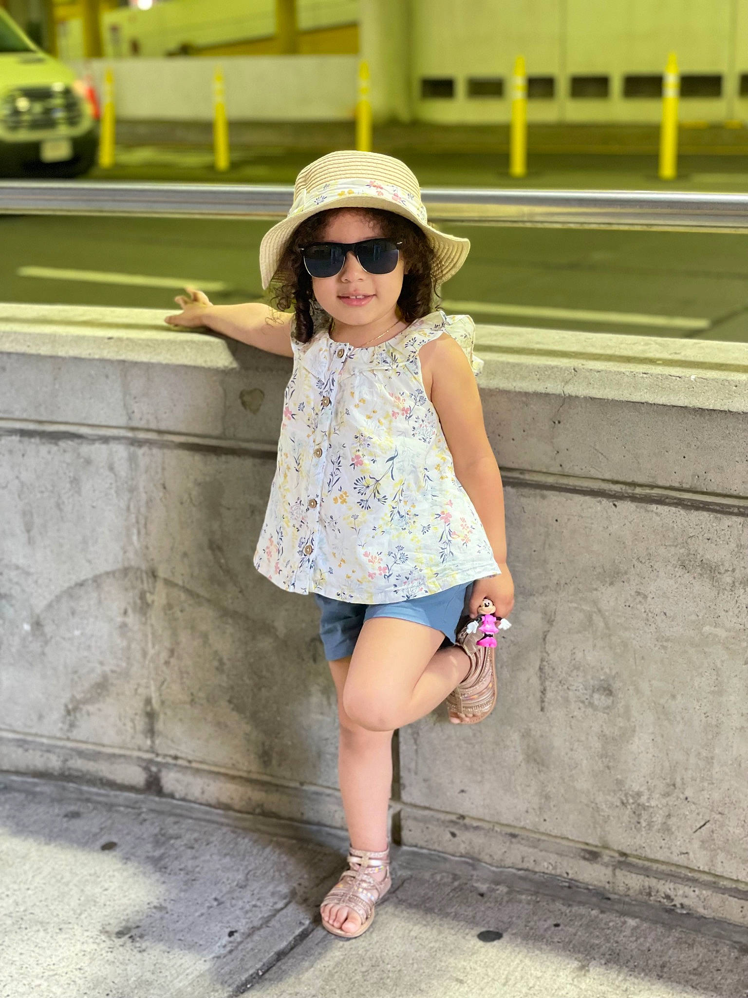 Khyla is registered to the contest to win money with this photo: asphalt, cap, electric_blue, eyewear, fashion, hat, headgear, headwear, human_leg, knee, person, photograph, pink, shoulder, sleeve, summer, sun_hat, sunglasses, thigh, vision_care