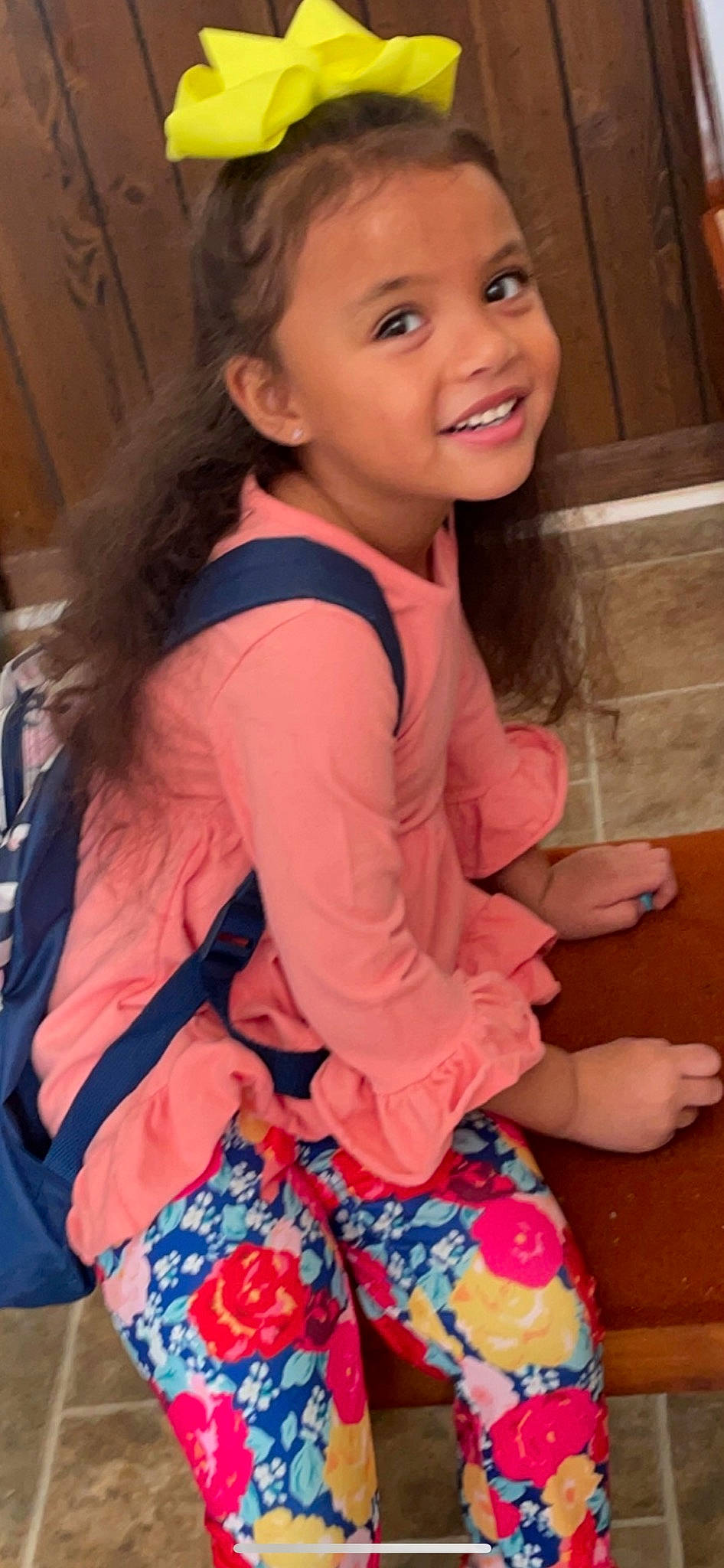 Anahi is registered to the contest to win money with this photo: baby_toddler_clothing, cheek, hair, hairstyle, hand, happy, head, human, human_body, iris, joint, joy, leg, muscle, neck, organ, person, pink, shoulder, skin