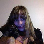 Praline participe au concours pour gagner de l'argent avec cette photo :