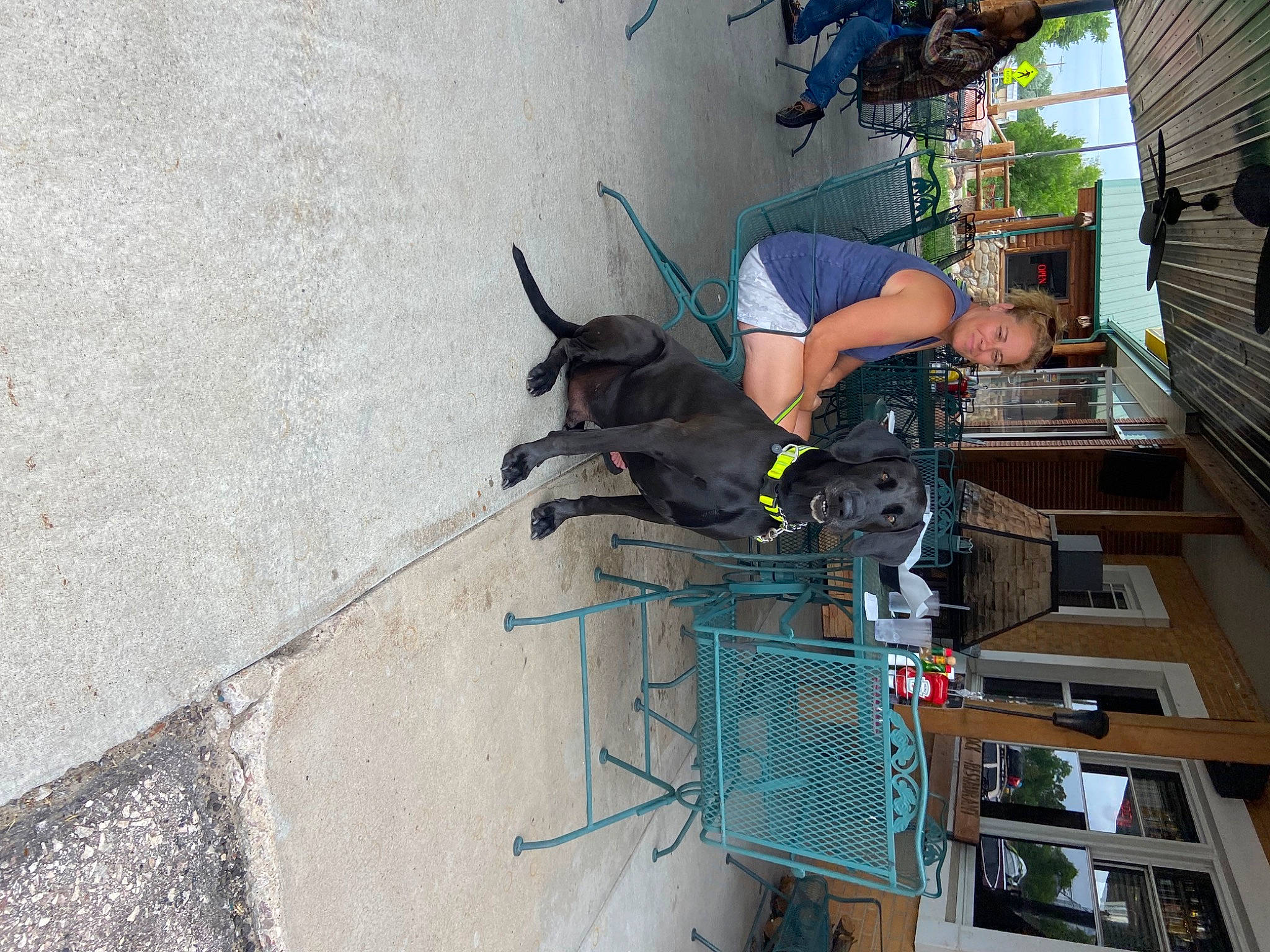 Tyty is registered to the contest to win money with this photo: adventure, art, asphalt, building, concrete, electrical_supply, electrical_wiring, engineering, facade, machine, recreation, road_surface, visual_arts, walking_shoe, wire