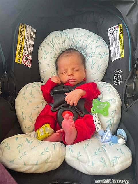 Hardin is registered to the contest to win money with this photo: baby, baby_carriage, baby_in_car_seat, baby_products, baby_safety, baby_sleeping, baby_toddler_clothing, bedtime, car_seat, carmine, cheek, child, comfort, face, infant_bed, linens, nap, person, sitting, textile