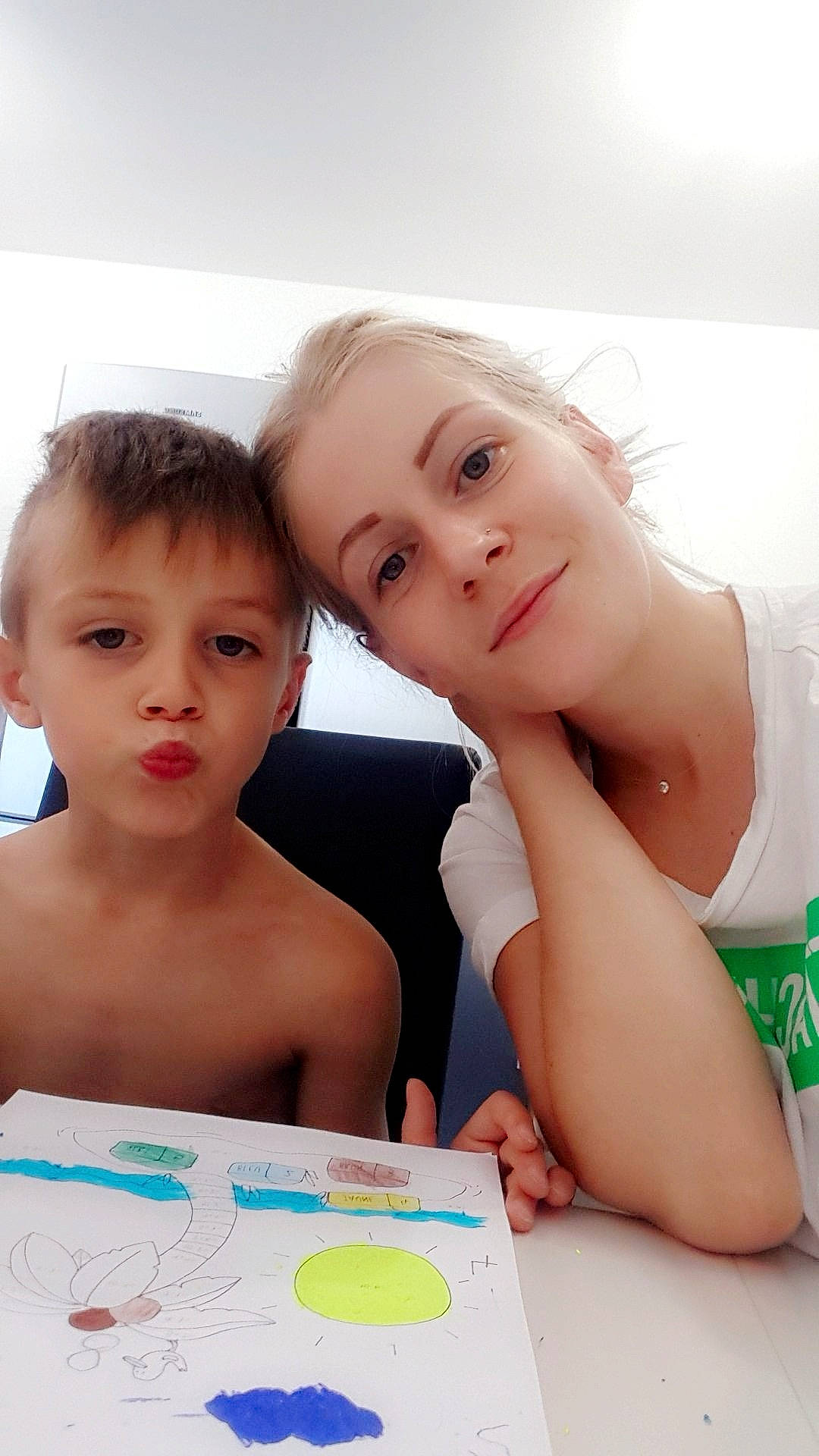 Alessio participe au concours pour gagner de l'argent avec cette photo : baby, child, fun, person, skin, smile, toddler