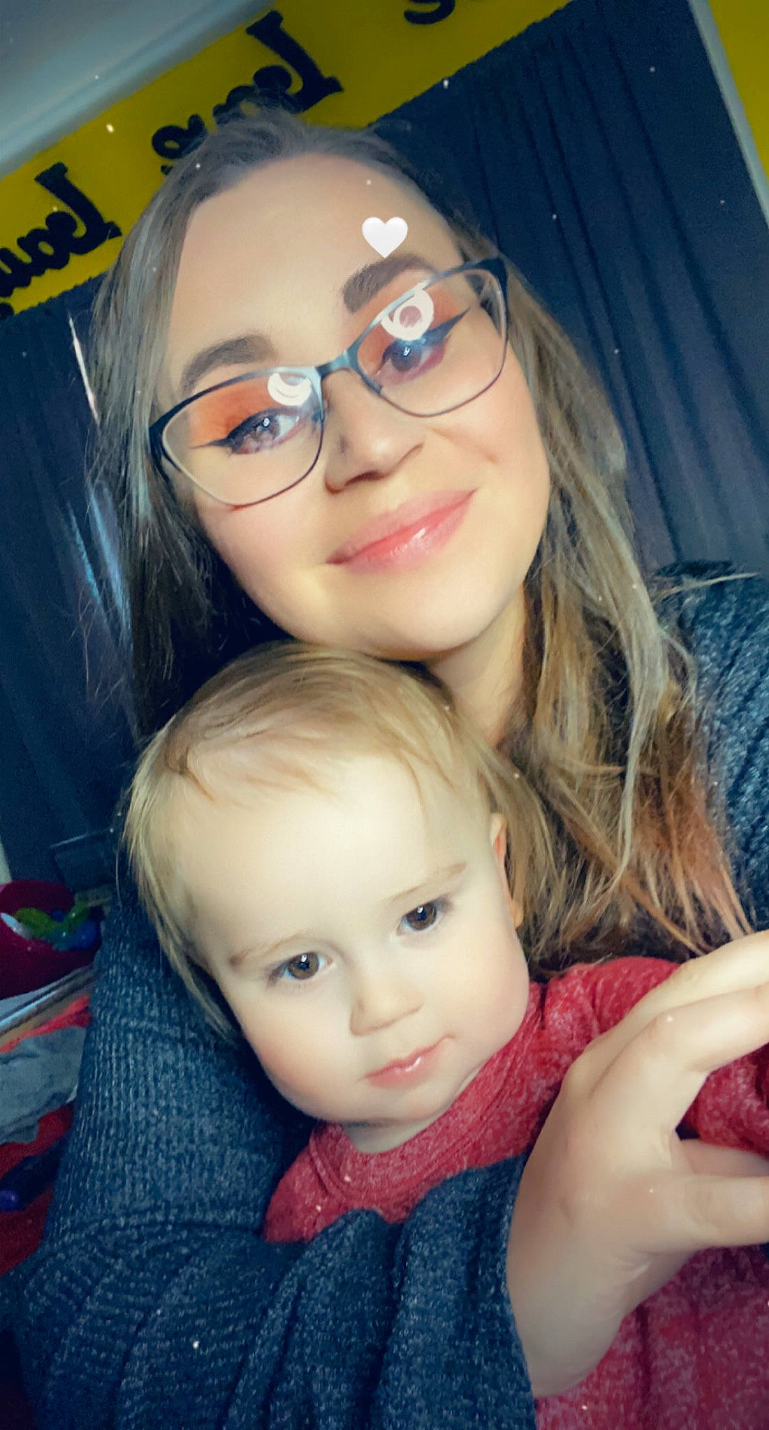 Nikkoliah is registered to the contest to win money with this photo: cheek, chin, eye, eyebrow, eyelash, face, facial_expression, forehead, glasses, hair, hairstyle, head, human, joy, lip, mouth, nose, organ, person, product